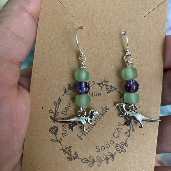 T-Rex beach glass bead dinosaur earrings. Handmade - Picture 8 of 8